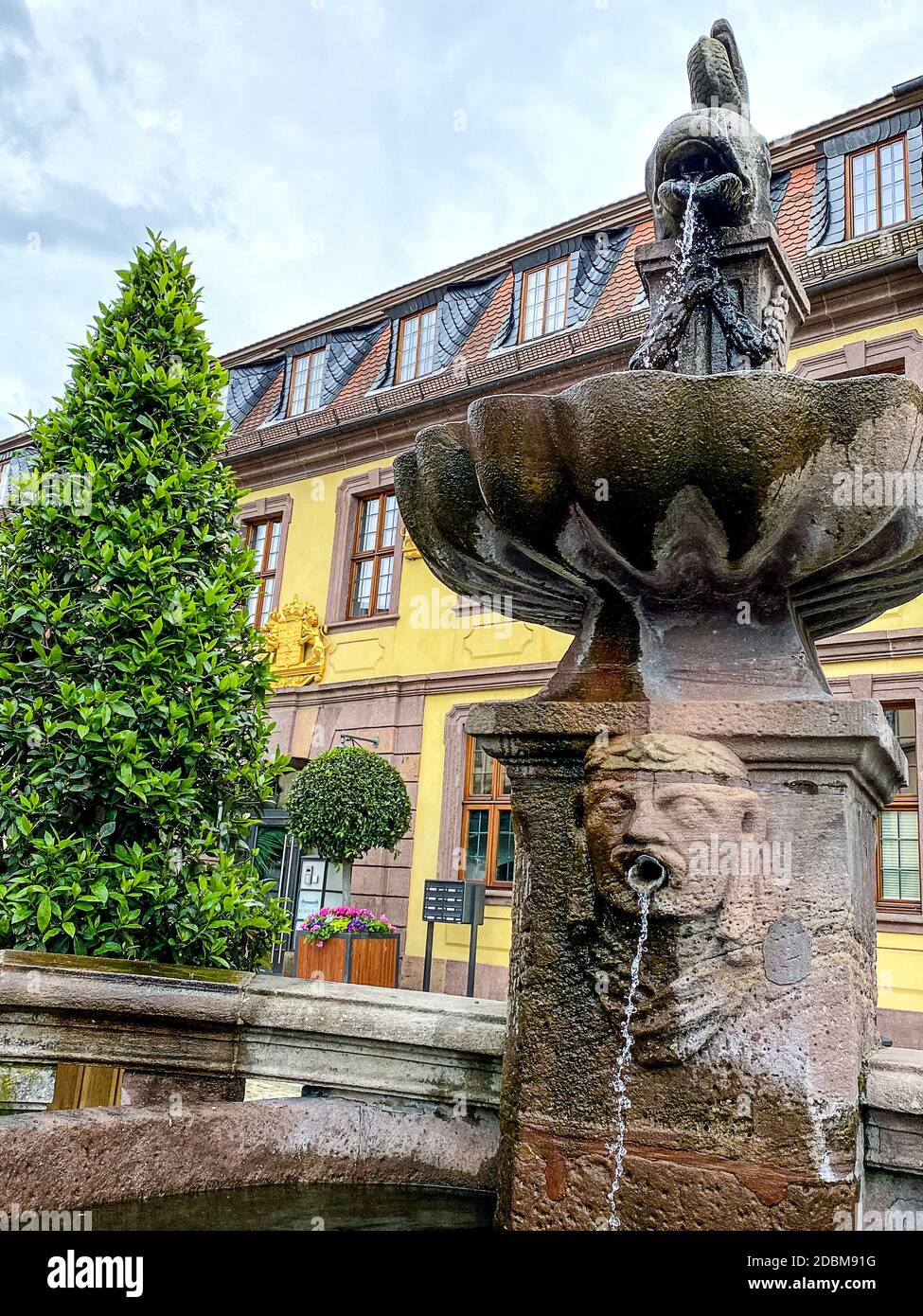 Brunnen vor dem Palais von der Tann in der Barockstadt Fulda Stockfoto