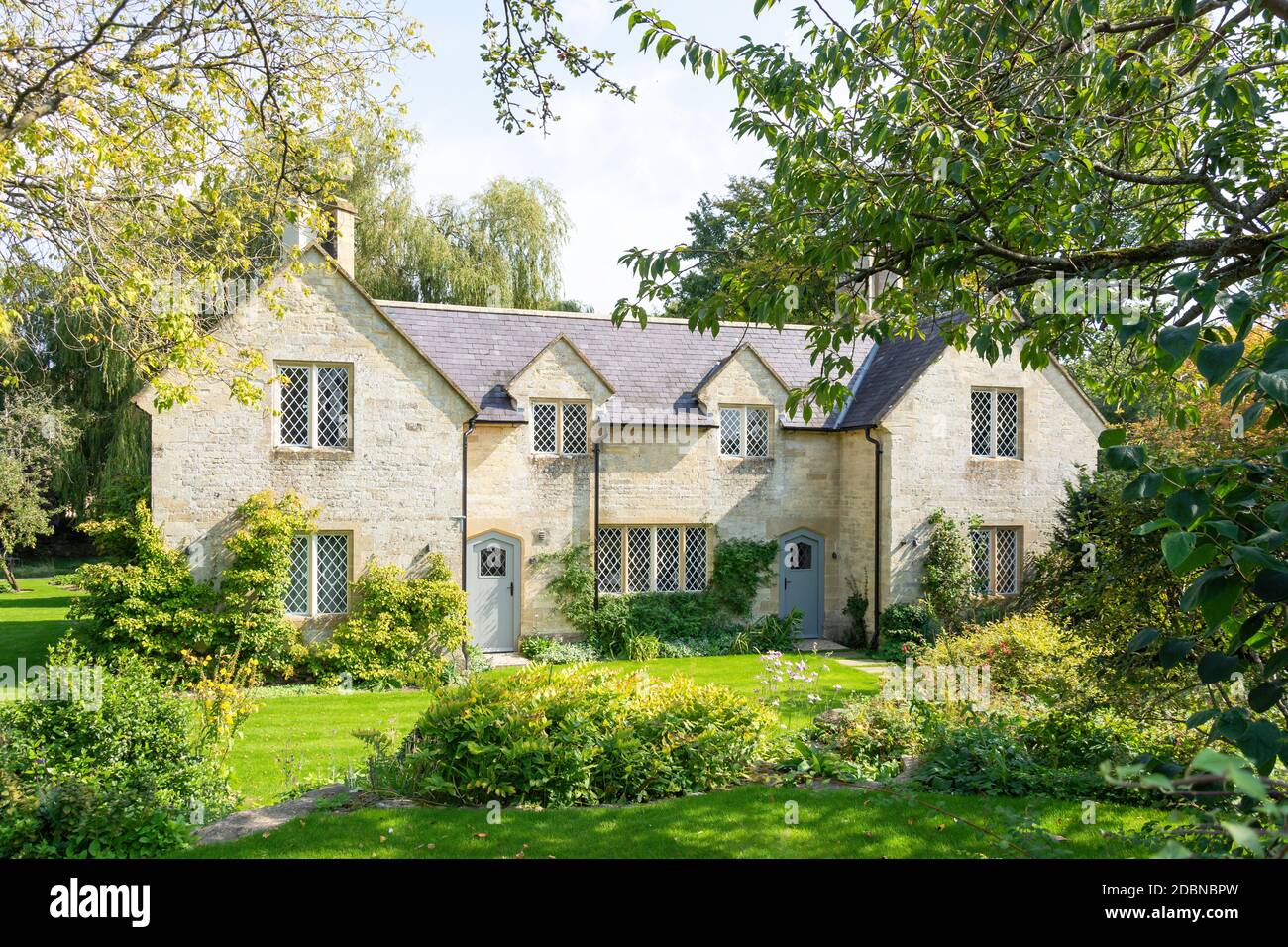 Period House, Swinbrook, Oxfordshire, England, Vereinigtes Königreich Stockfoto