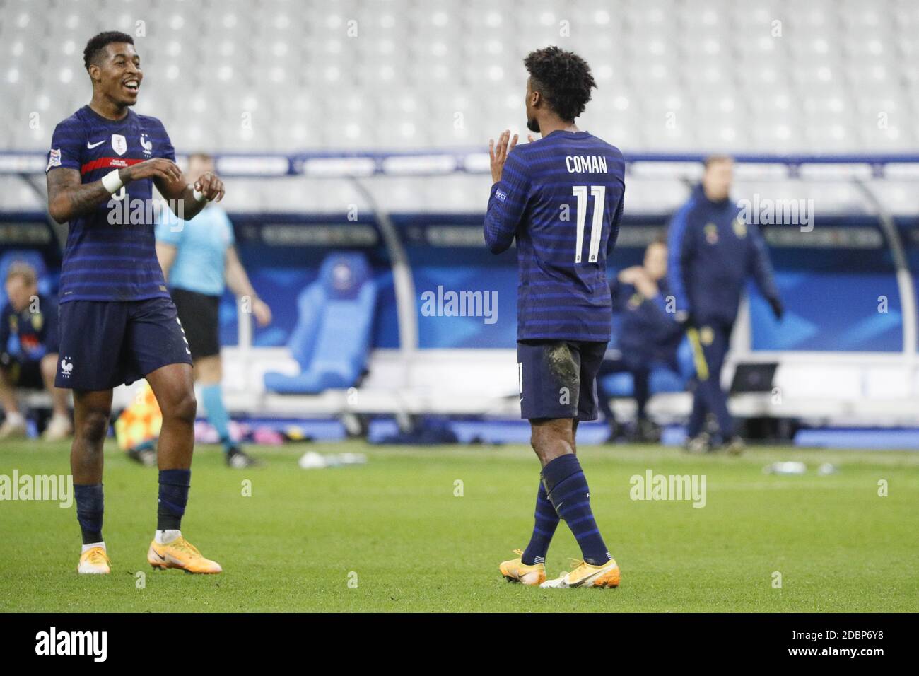 Kingsley Coman (FRA) erzielte ein Tor, Feier mit Presnel Kimpembe (FRA) während der UEFA Nations League Fußballspiel zwischen Frankreich und Schweden am 17. November 2020 im Stade de France in Saint-Denis, Frankreich - Foto Stephane Allaman / DPPI / LM Stockfoto