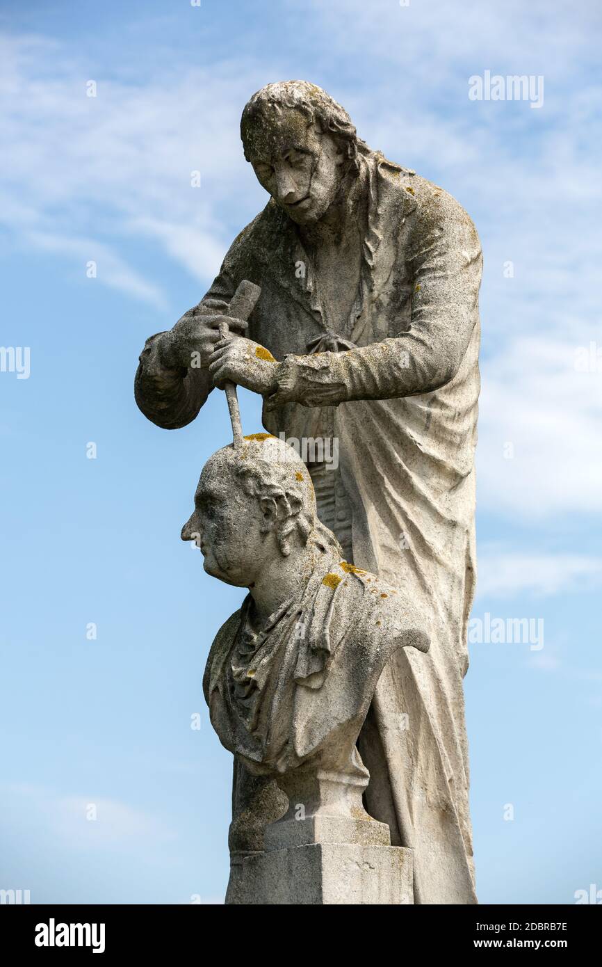 Die Statue von Antonio Canova (1757-1822), war ein italienischer Bildhauer aus der Republik Venedig. Die Statue ist in Prato della Valle, Padua, Stockfoto