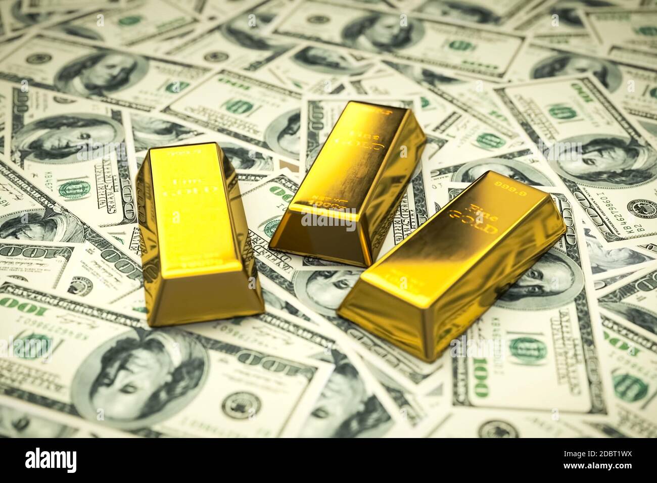 Goldbarren auf Dollar-Banknoten. Gold und Geld. Stockfoto