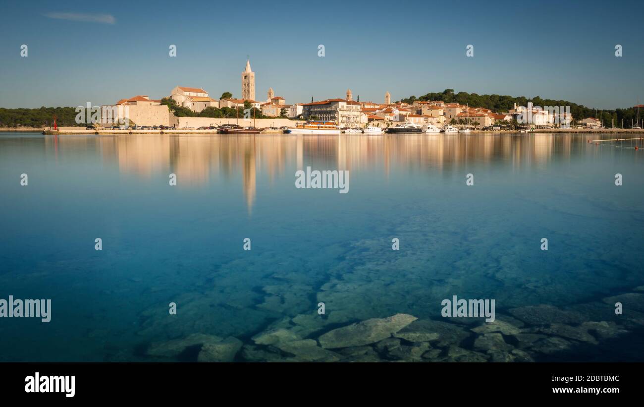 Blick auf die Altstadt von Rab Kroatien Stockfoto