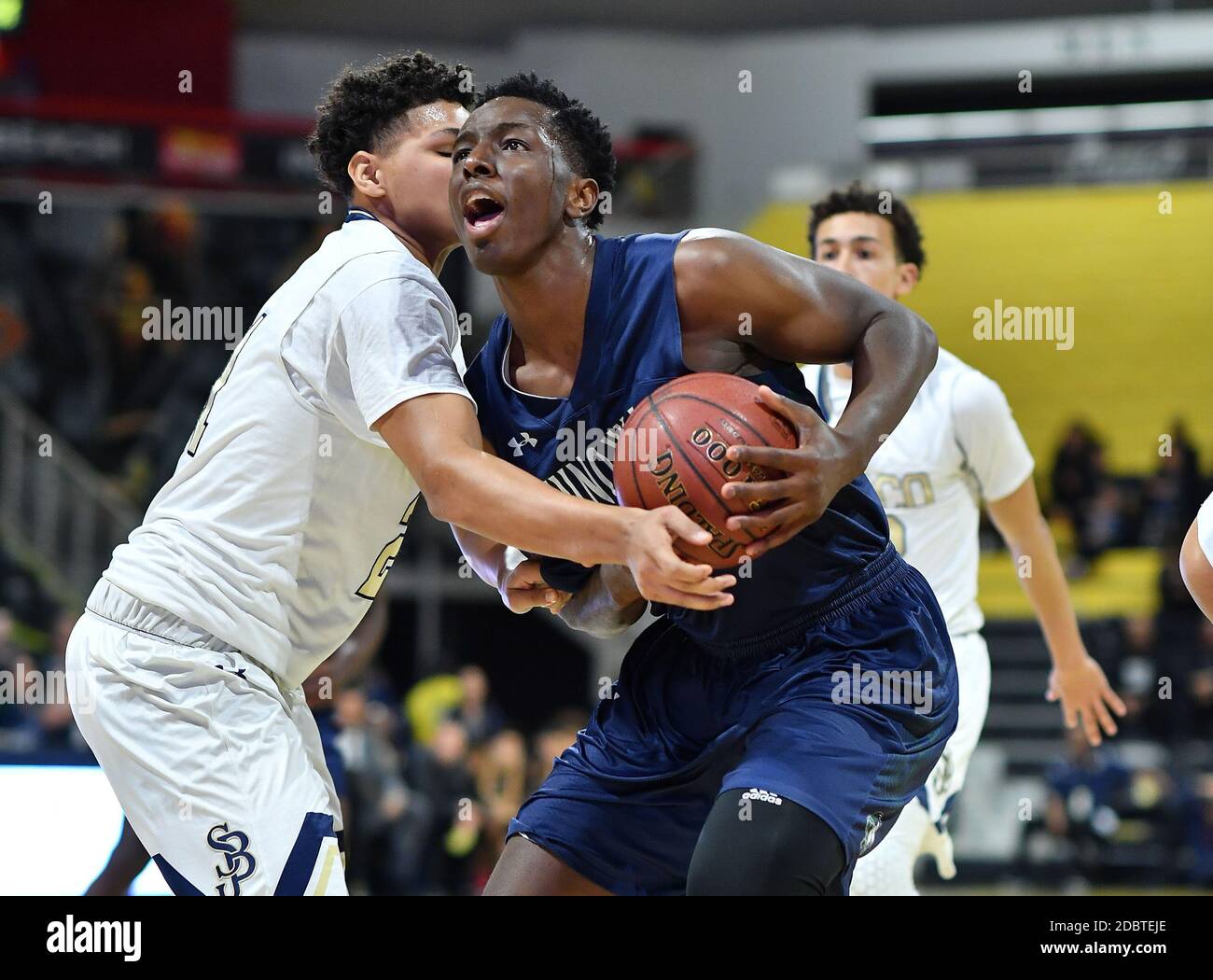 17. März 2018 Long Beach, CA.Onyeka Okongwu #21.die CIF Southern Regional DIV 1 Jungen Vorbereitung Basketball Spiel Finale St. John Bosco vs Chino Hills an der Walter Pyramid an der Cal State Long Beach University.Mandatory Photo Credit: Louis Lopez/Modern Exposure/Cal Sport Media Stockfoto