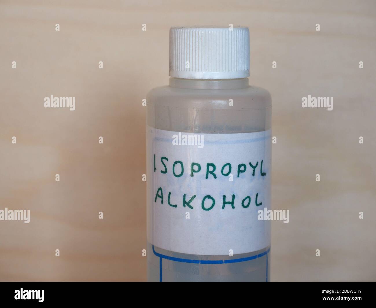Flasche Isopropylalkohol (alias Isopropanol oder Propan 2 ol) Stockfoto