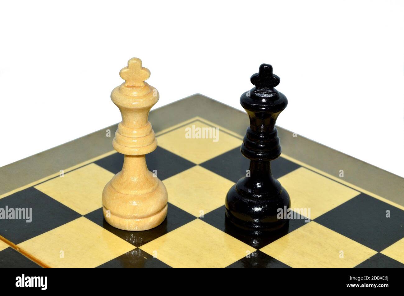 Ein König Schach Stück Mit Anderen Im Hintergrund. Geringe