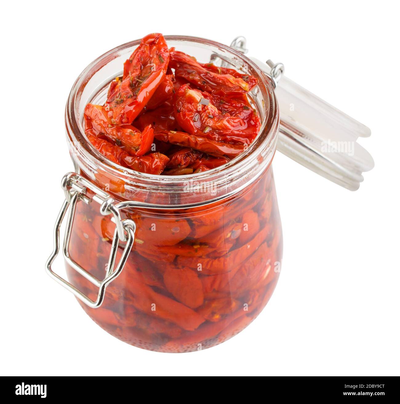 Sonnengetrocknete Tomaten, auf weißem Hintergrund, Beschneidungspfade, volle Tiefenschärfe Stockfoto