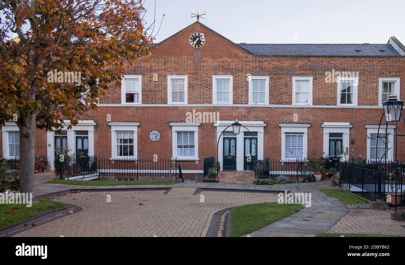 französische Krankenhaus Almosen Häuser in rochester kent Stockfoto