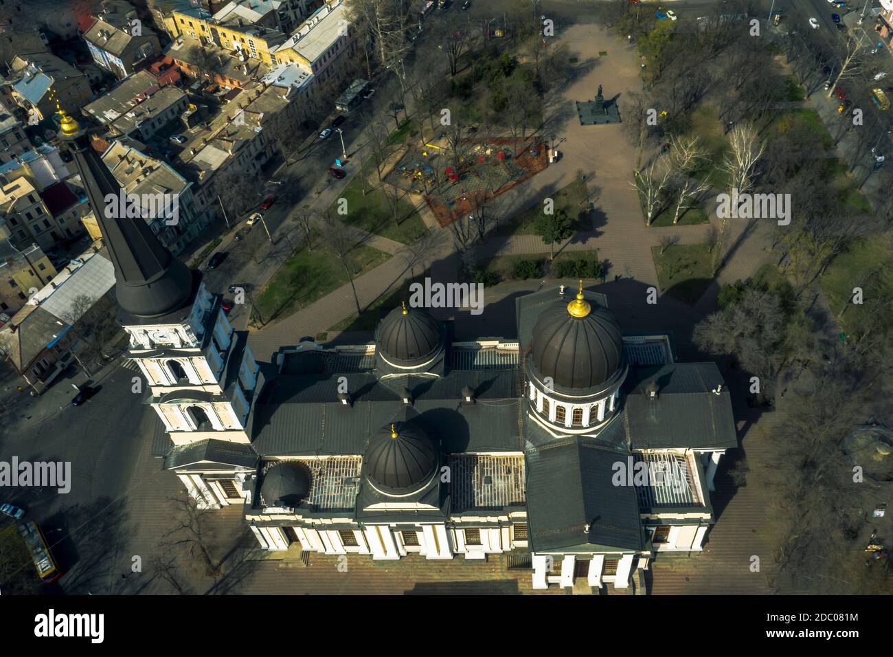 Luftbild der orthodoxen Kathedrale in Odessa, Ukraine Ansicht von oben. Stockfoto