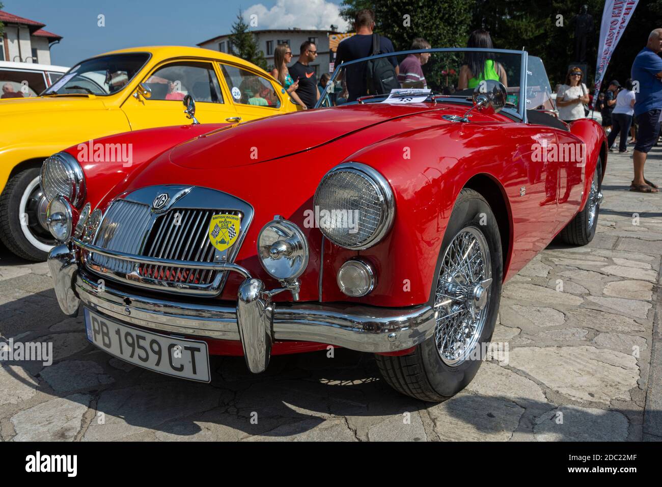 MG MGA Cabriolet 1960. Legendärer britischer klassischer 2-Türer mit offenem Oberteil im Vintage-Stil. Stockfoto