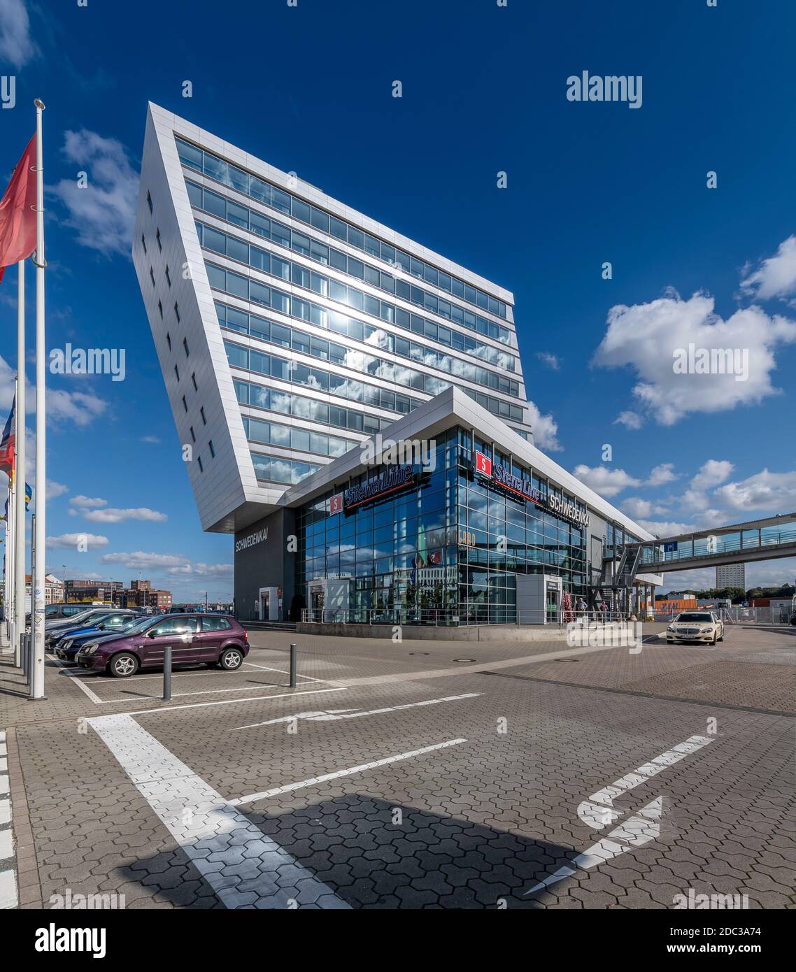 Der Fährhafen Stena Line in Kiel Norddeutschland. Beförderung von Passagieren und Fracht von Kiel nach Göteborg in Schweden. Stockfoto