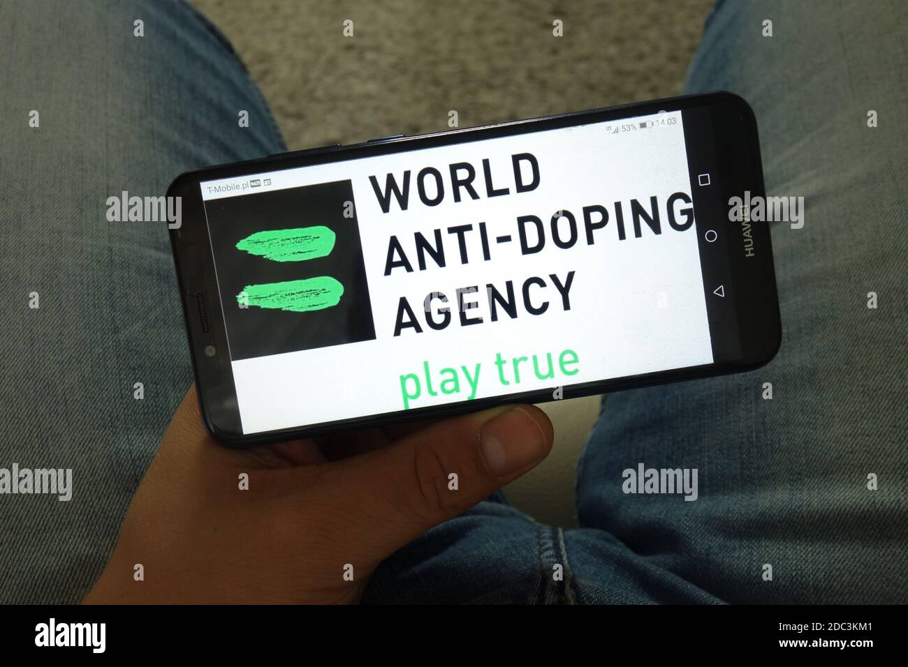 KONSKIE, POLEN - 29. Juni 2019: World Anti-Doping Agency - WADA-Logo auf dem Handy angezeigt Stockfoto