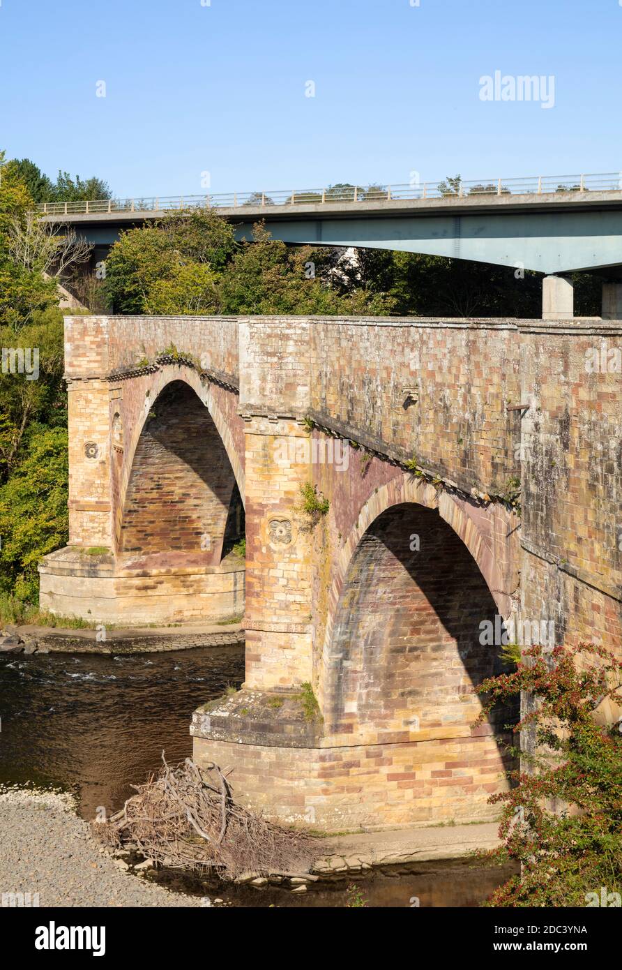 Das Leaderfoot Viadukt über dem Fluss Tweed Ravenswood bei Melrose Scottish Grenzen Schottland GB GB Europa Stockfoto