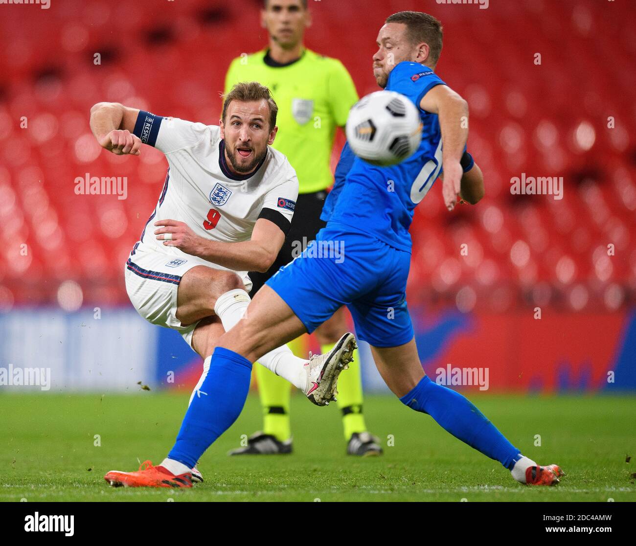 Fußball In Island Stockfotos und -bilder Kaufen - Alamy