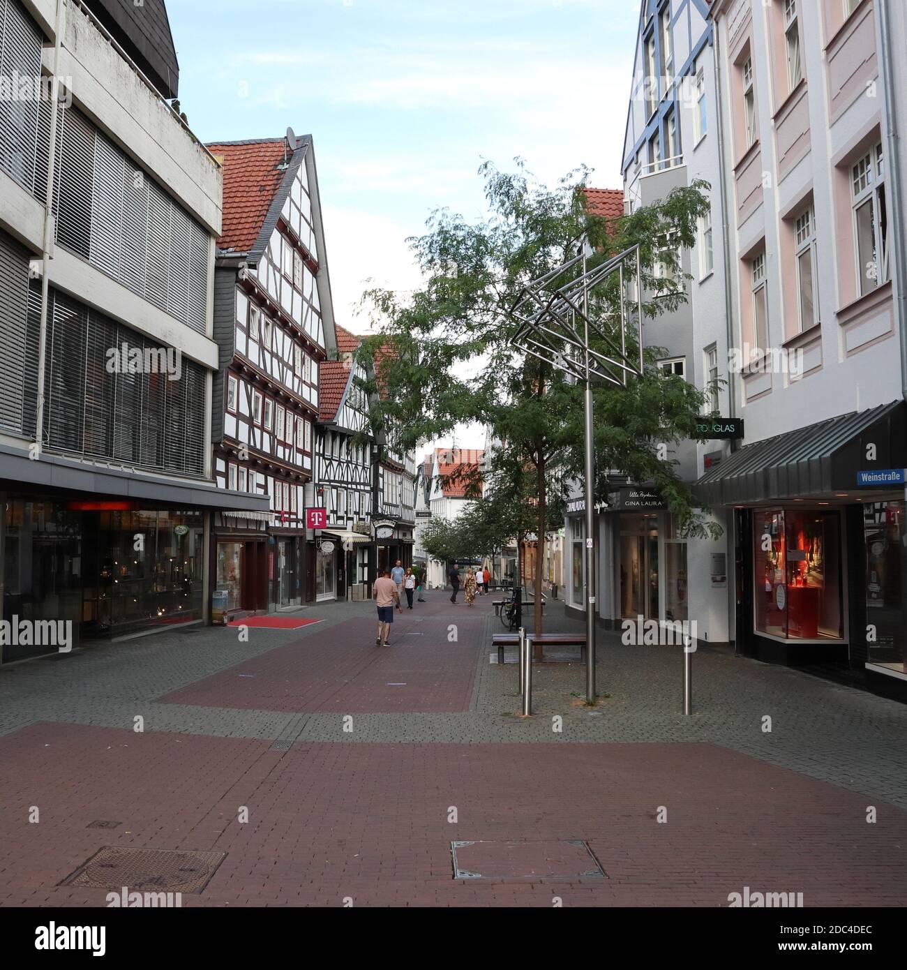 Bad Hersfeld, Hessen - August 15 2020: In der Fußgängerzone im Zentrum von Bad Hersfeld, Hessen, Deutschland Stockfoto