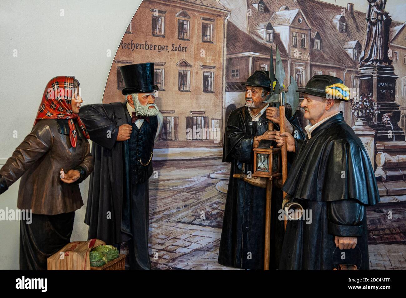 Deutschland, Sachsen, Annaberg-Bucholtz, Sankt Marien Kirche, Marienkirche, Bergarbeiterkirche, lebensgroße geschnitzte Holzstatuen, Stockfoto