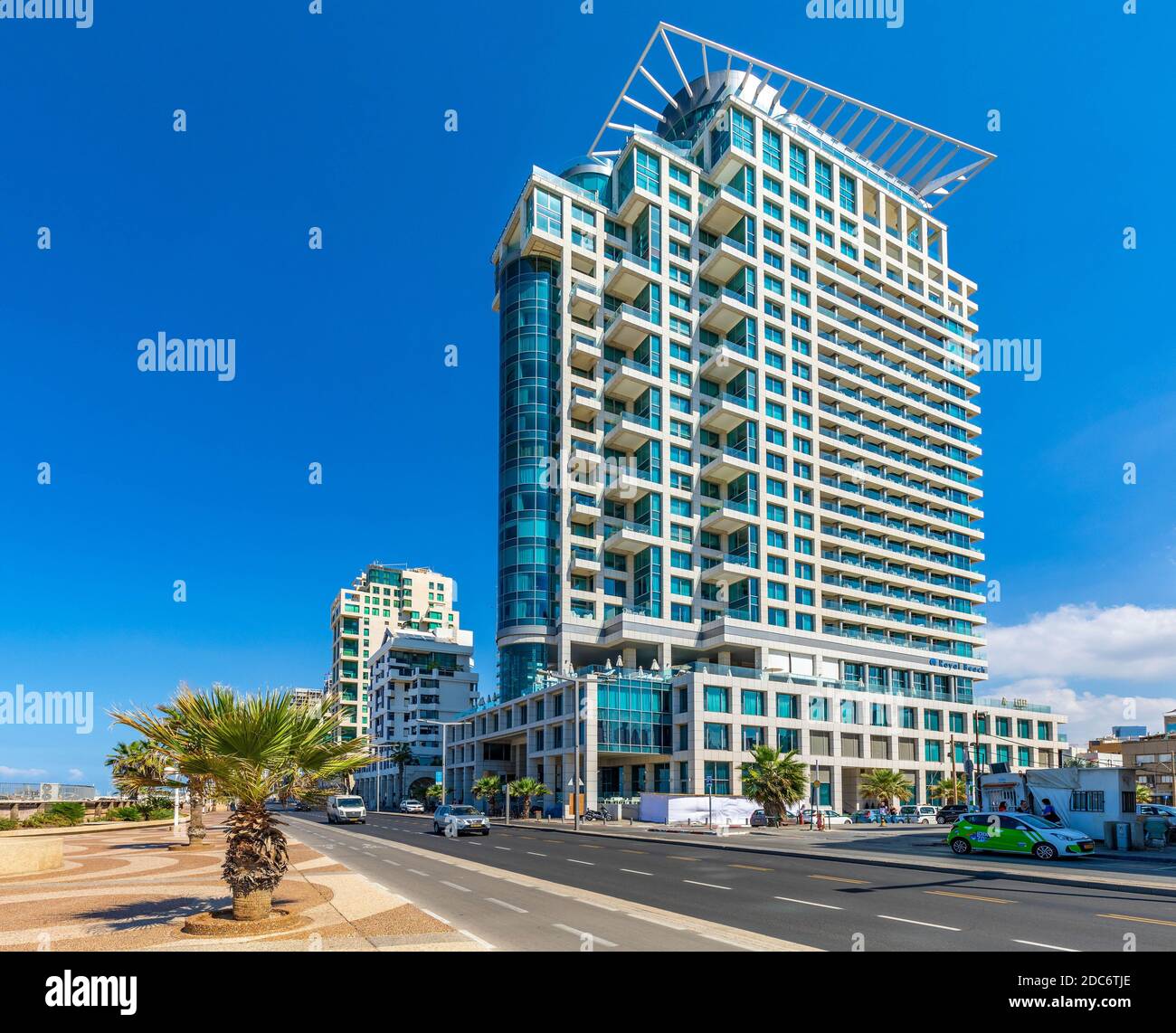 Tel Aviv Yafo, Gush Dan / Israel - 2017/10/11: Panoramablick auf die Innenstadt von Tel Aviv an der Mittelmeerküste Neve Tzedek Wohn-und Erholungsgebiet Stockfoto