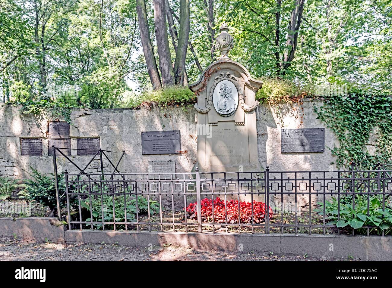Weimar, alter Friedhof: Grab von Charlotte von Stein, Freundin Goethes; Weimar, Alter Friedhof: Grab von Charliotte v. Stein Stockfoto