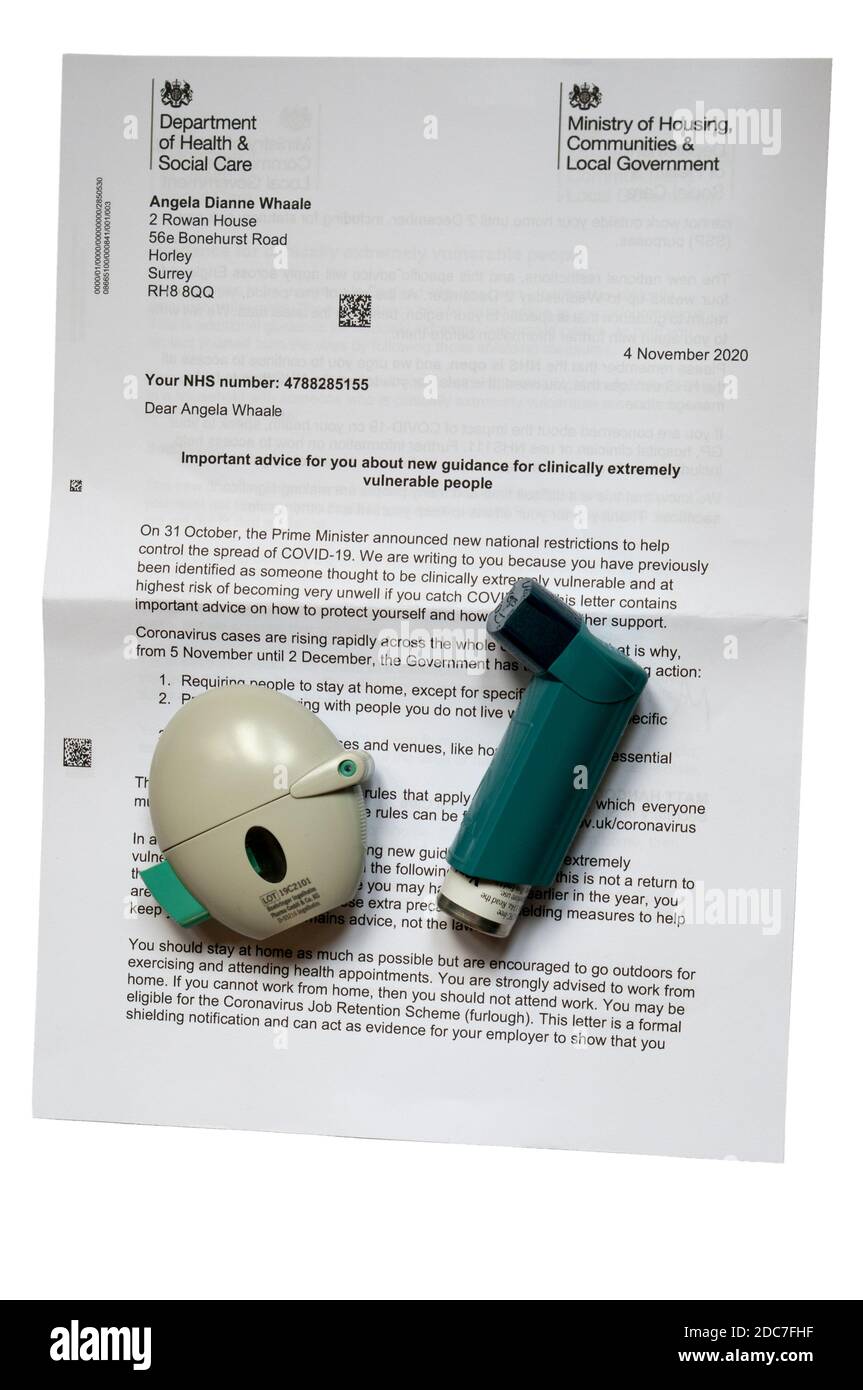 Abteilung für Gesundheit und Sozialfürsorge und Ministerium für Wohnungswesen Gemeinden und lokale Regierung Brief geben Leitlinien klinisch extrem gefährdet Stockfoto
