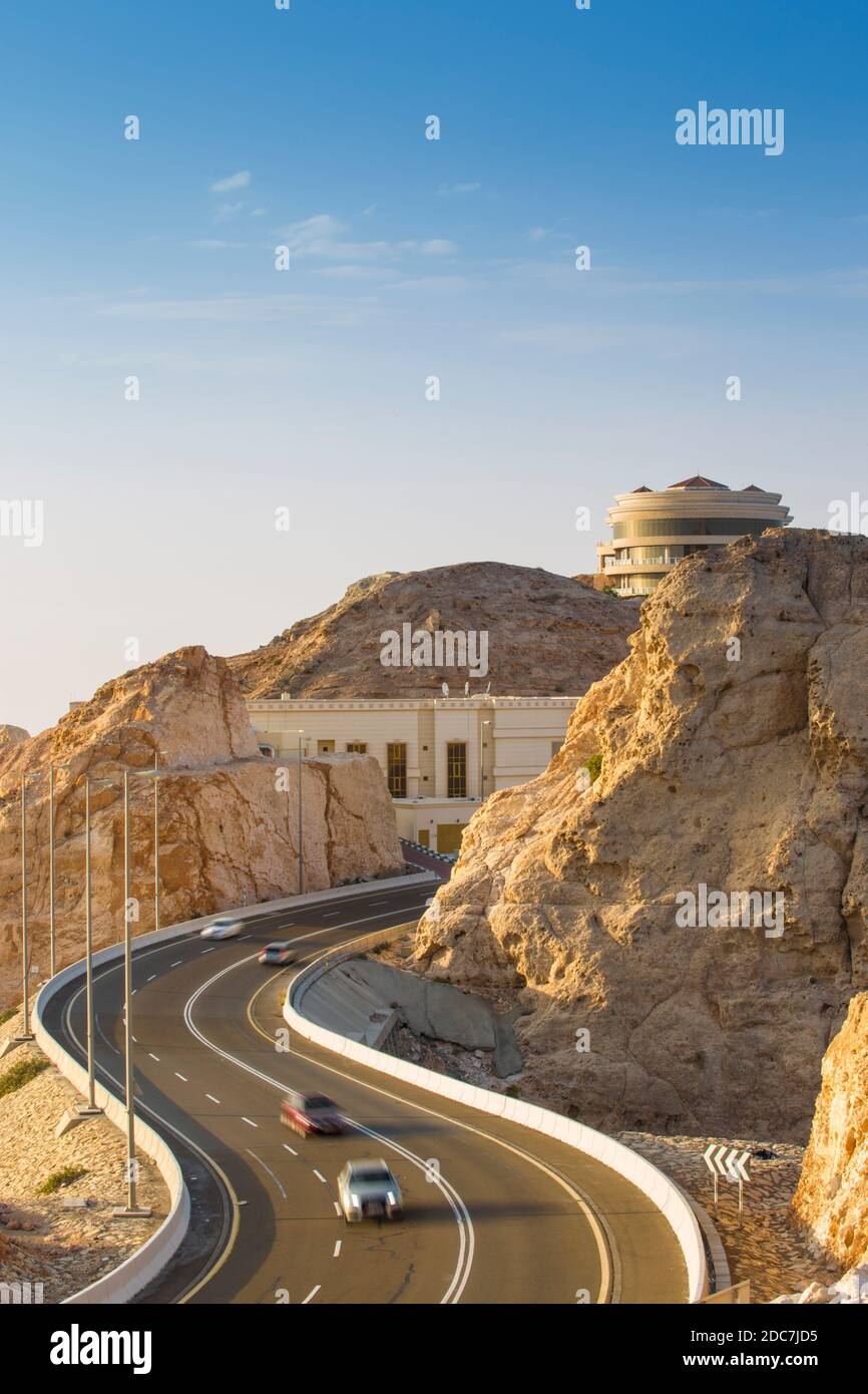 Vereinigte Arabische Emirate, Abu Dhabi, Al Ain, Straße zum Jebel Hafeet - dem höchsten Gipfel des Emirats Stockfoto
