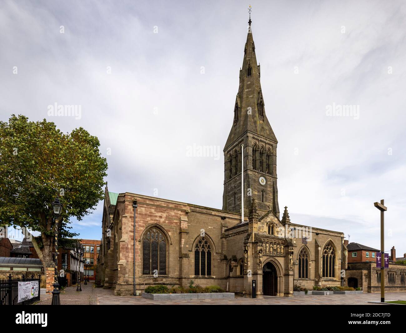 Die Cathedral Church of Saint Martin, Leicester, gemeinhin bekannt als Leicester Cathedral, Leicestershire, England Stockfoto