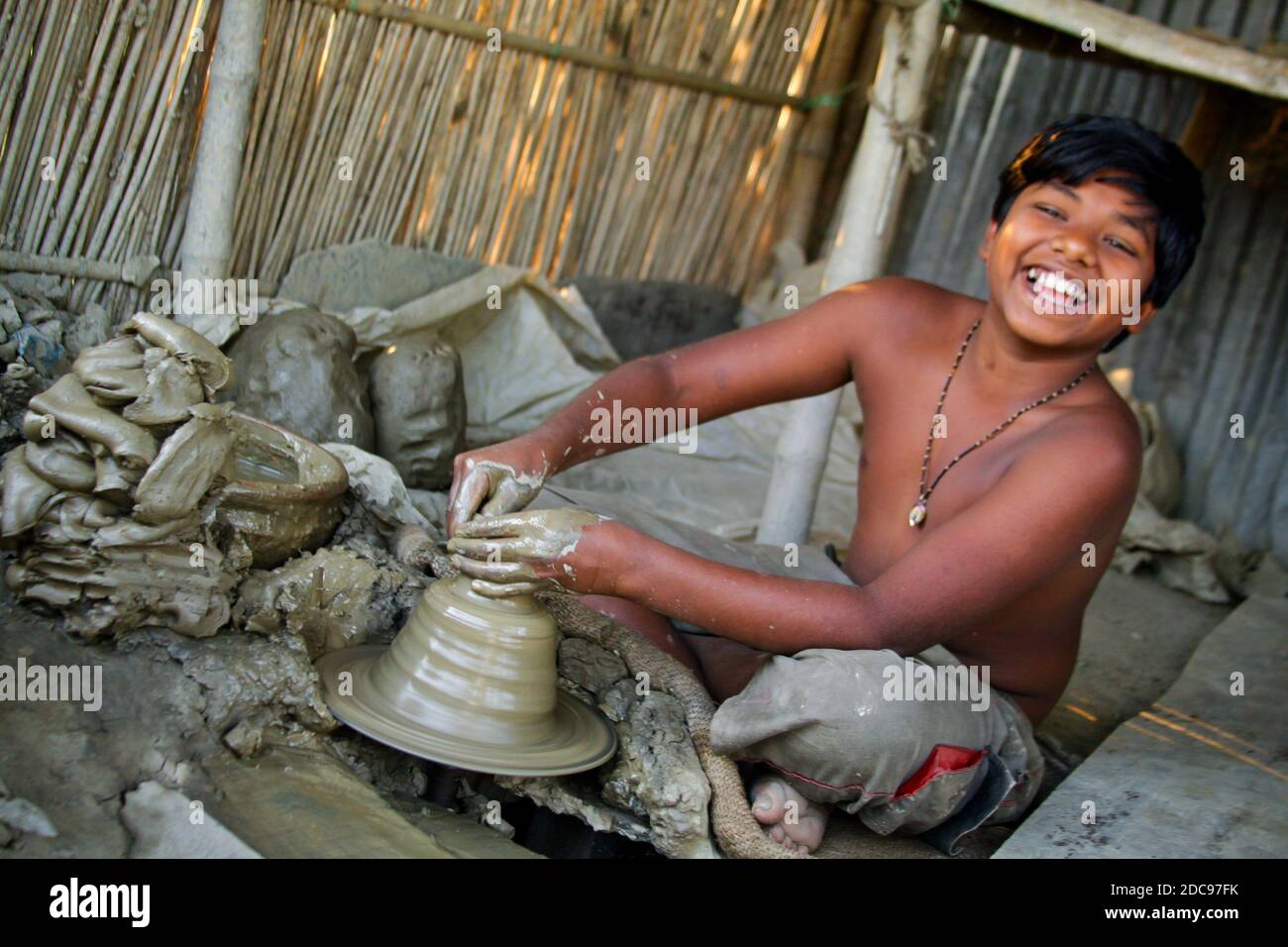 Traditionelle handgefertigte Keramik in Bangladesch Stockfoto