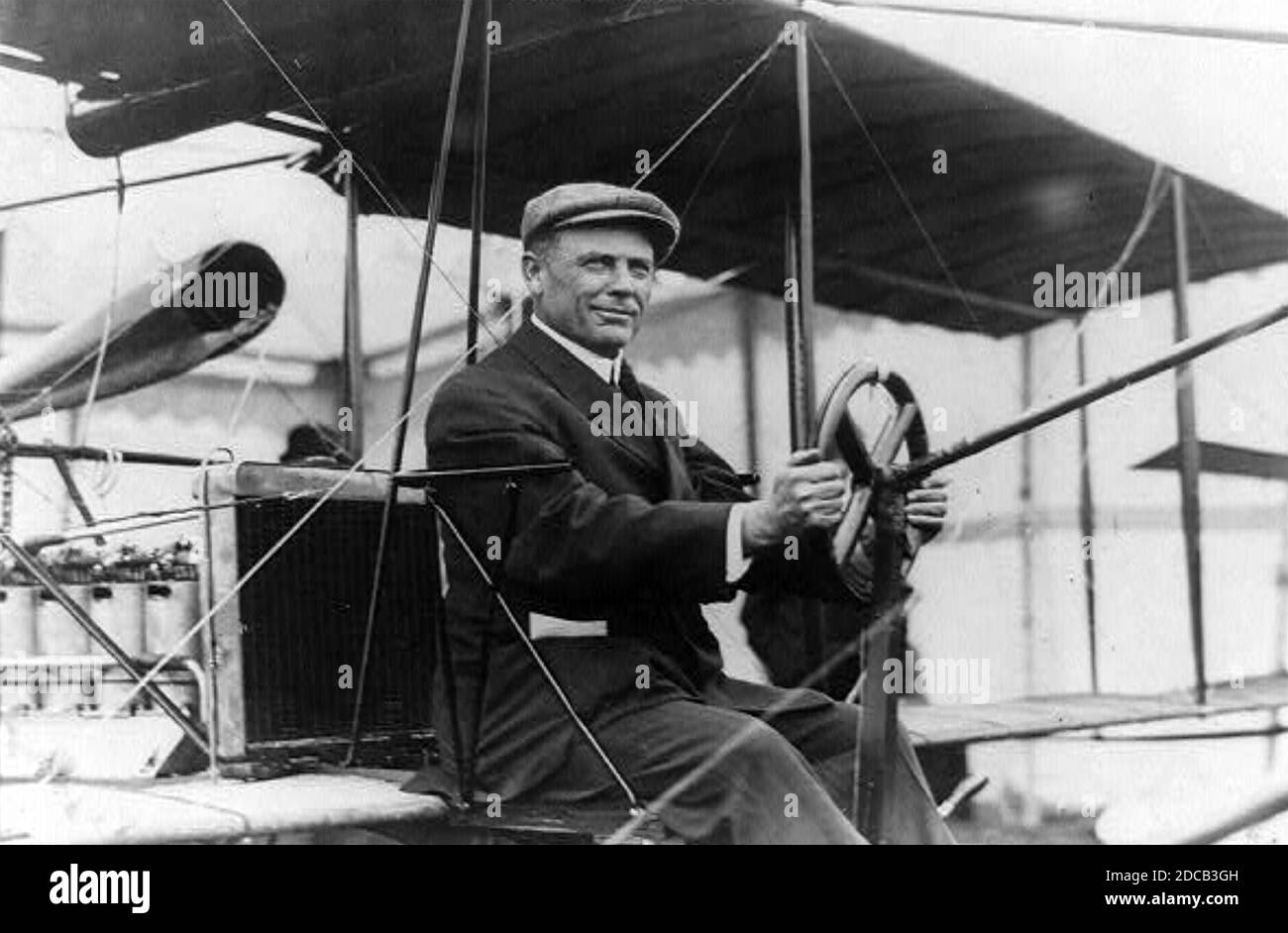 THOMAS BALDWIN (1854-1923) amerikanischer Pionier Ballonfahrer und Flieger im Jahr 1910. Stockfoto