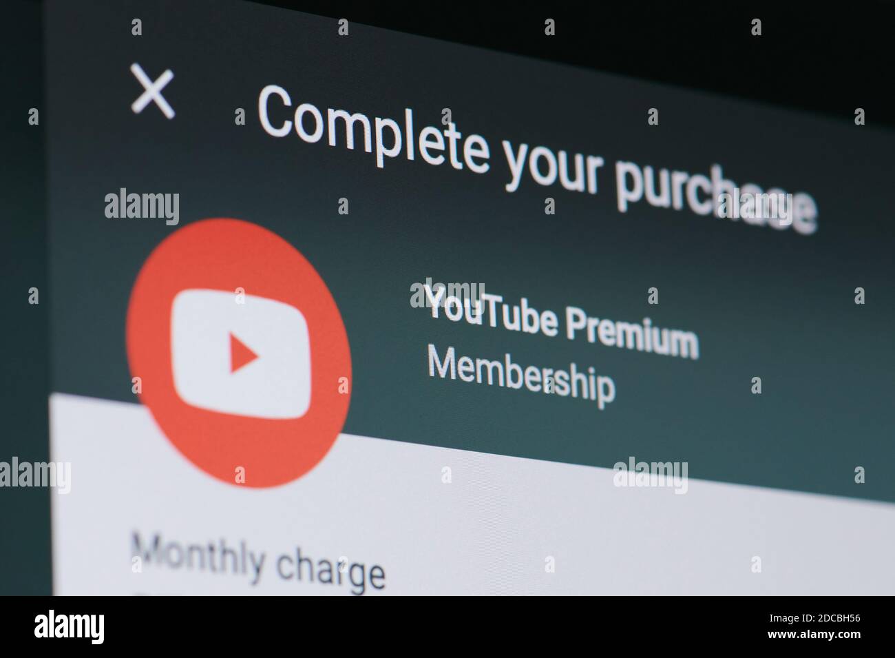 New york, USA - 20. November 2020: Kauf youtube Premium-Mitgliedschaft auf dem Bildschirm Laptop Nahaufnahme Stockfoto