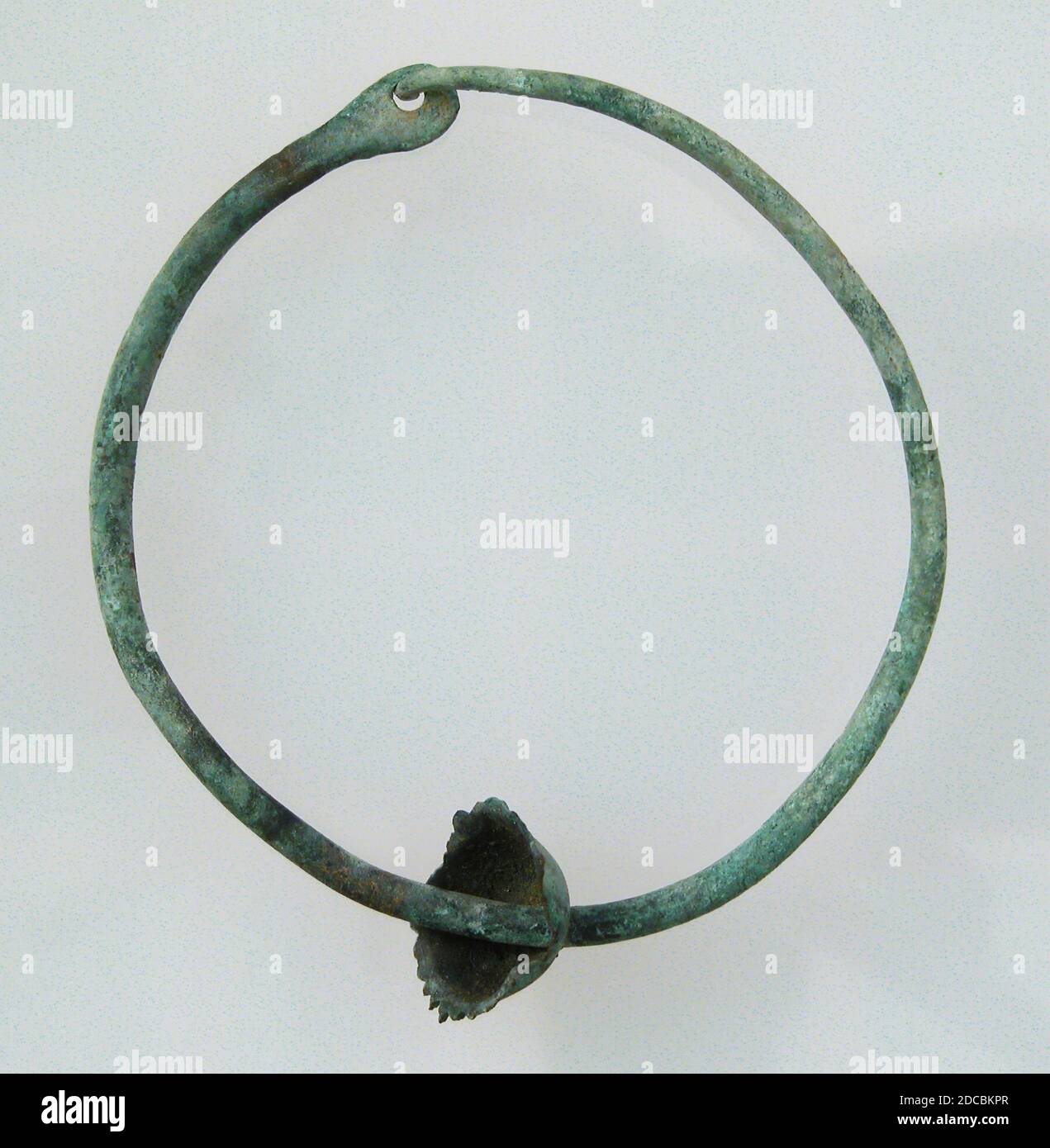 Kupfer Ohrring Stockfotos Und Bilder Kaufen Alamy alamy