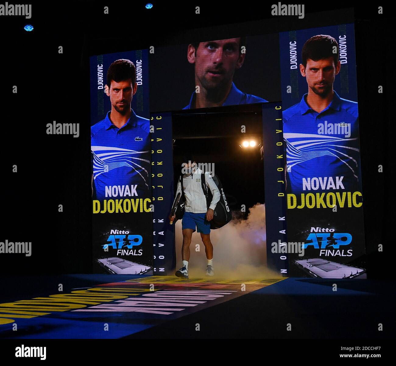 London, Großbritannien. November 2020. London 02 Arena Nitto ATP Finals Tag 6 TOKYO 1970 Group Round Robin Match Novak Djokovic (SRB) schlägt Alexander Zverev (GER) Credit: Roger Parker/Alamy Live News Stockfoto