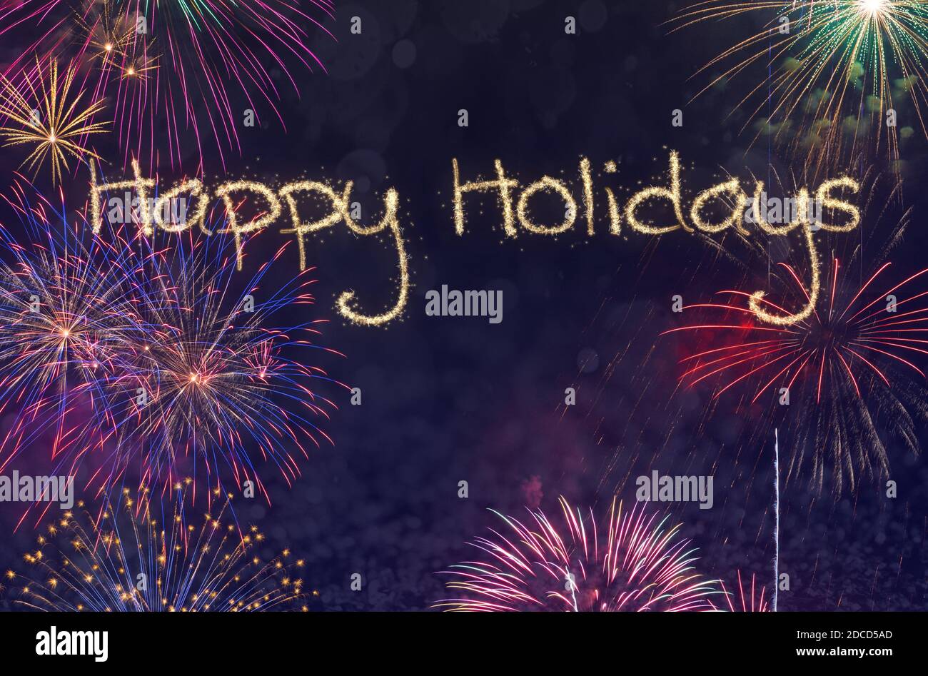 Neujahr Feuerwerk Hintergrund, frohe Feiertage Text Stockfoto