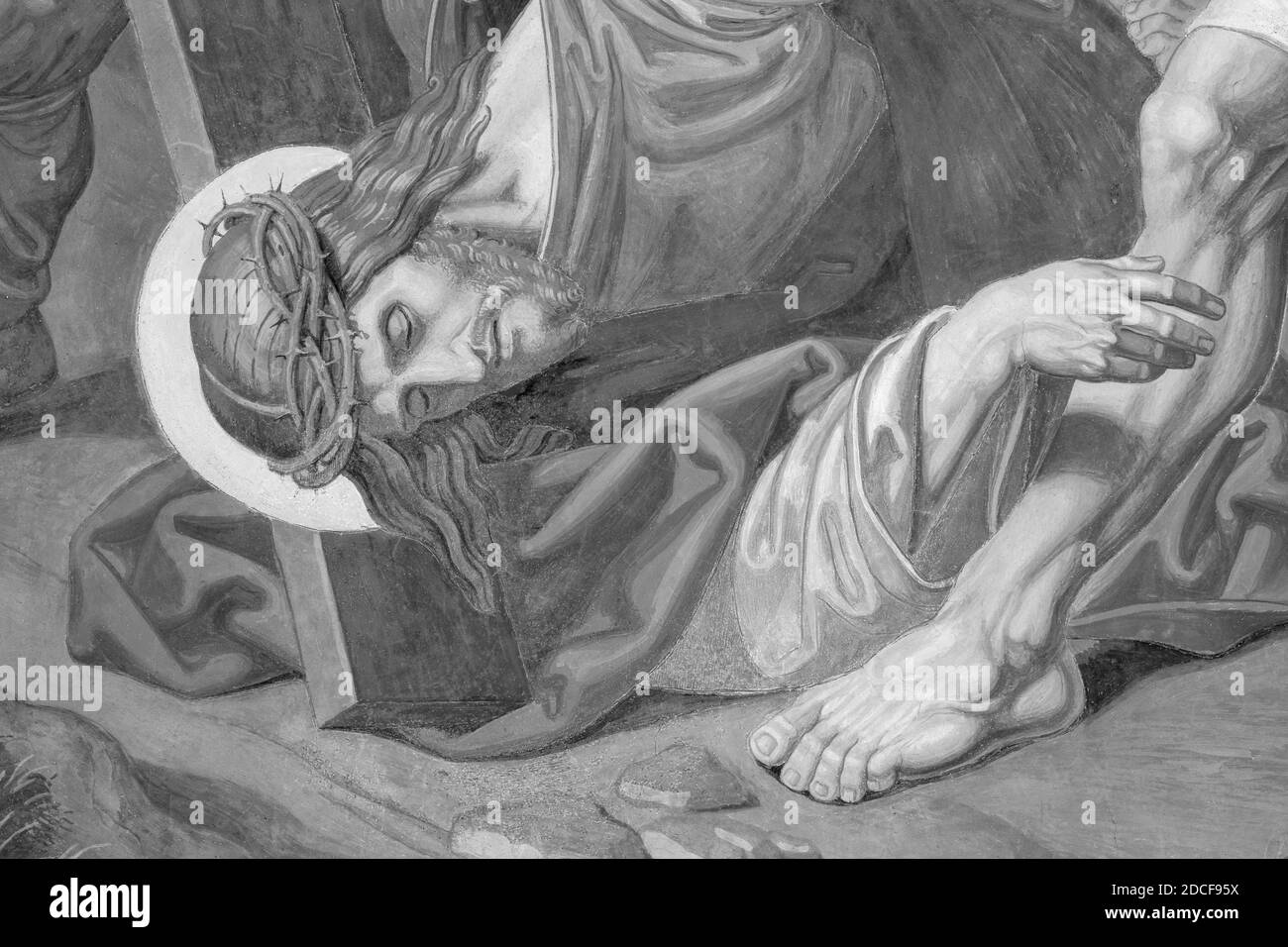 WIEN, AUSTIRA - 22. OKTOBER 2020: Das Detail des Freskenfalls Jesu entkleide das Kreuz als Teil der Kreuzweg-Station. Stockfoto