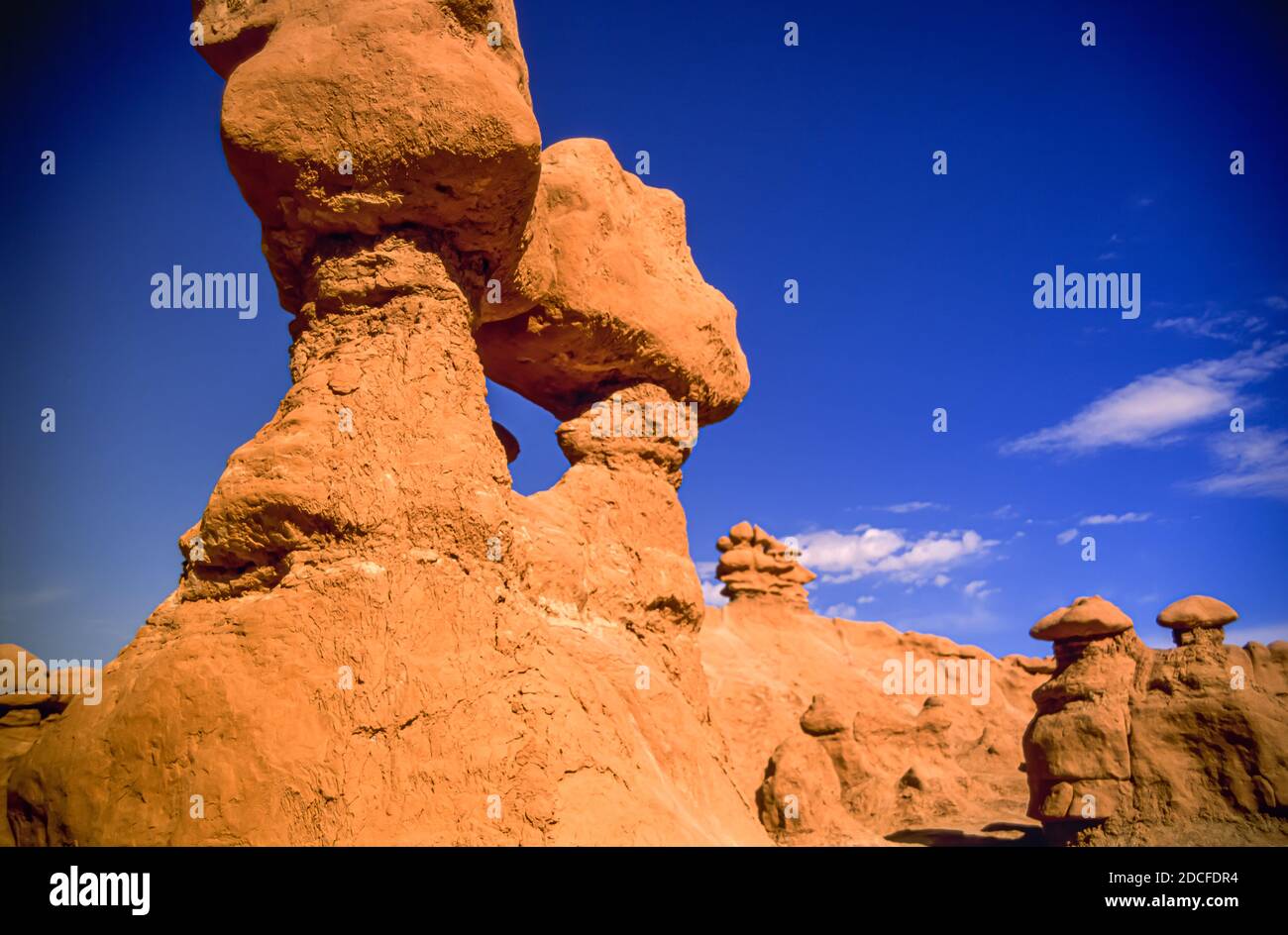 Sandsteinformationen im Goblin Valley State Park in der Nähe von Hanksville, Utah. (USA) Stockfoto