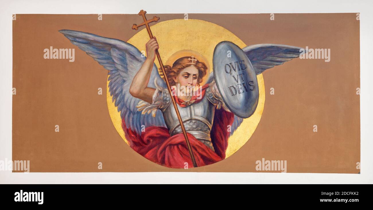 WIEN, AUSTIRA - 22. OKTOBER 2020: Das Fresko des Erzengels St. Michael in der Kirche St. Johann der Evangelist. Stockfoto