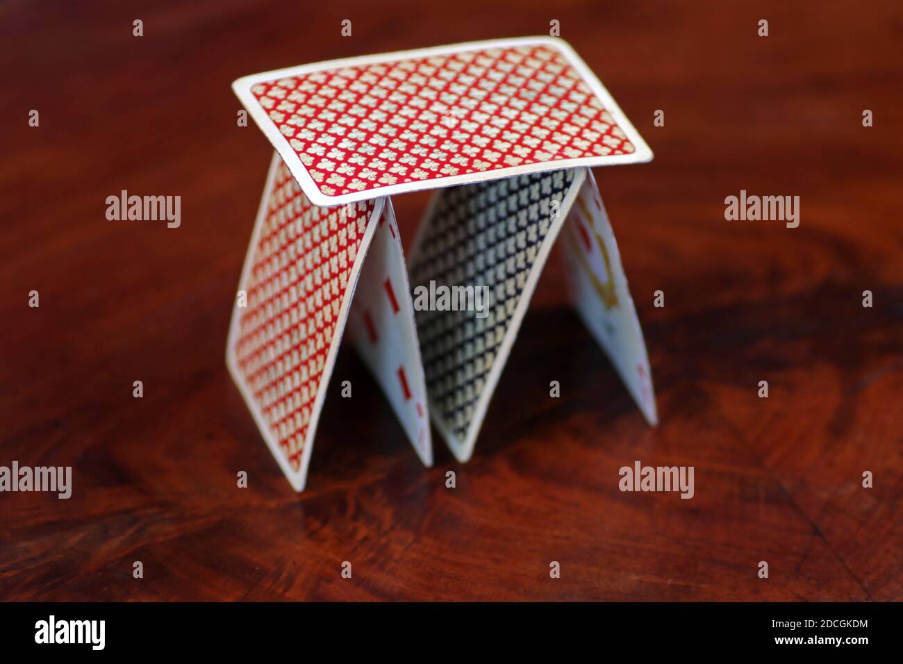 Wie ein Kartenhaus Stockfoto