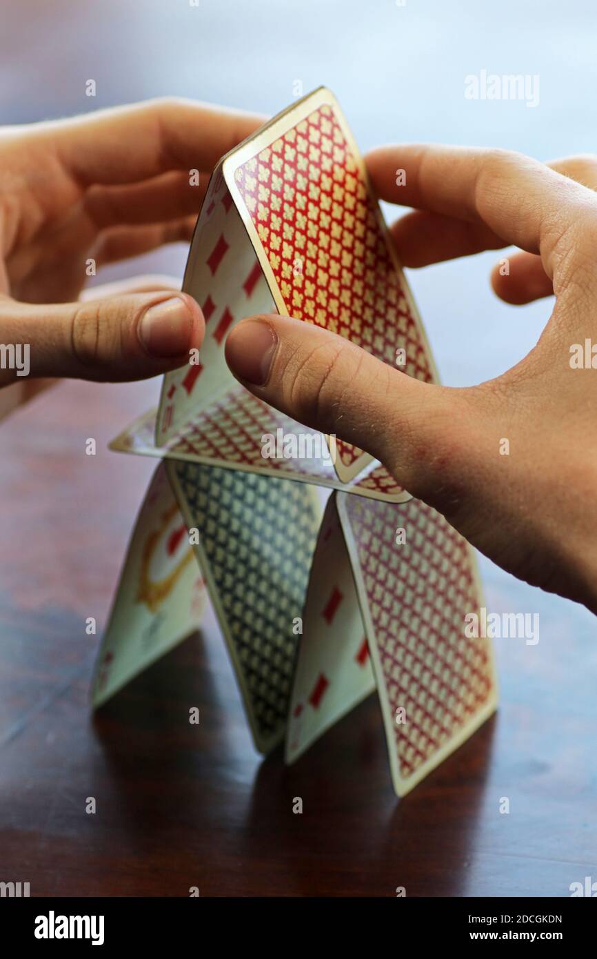 Wie ein Kartenhaus Stockfoto