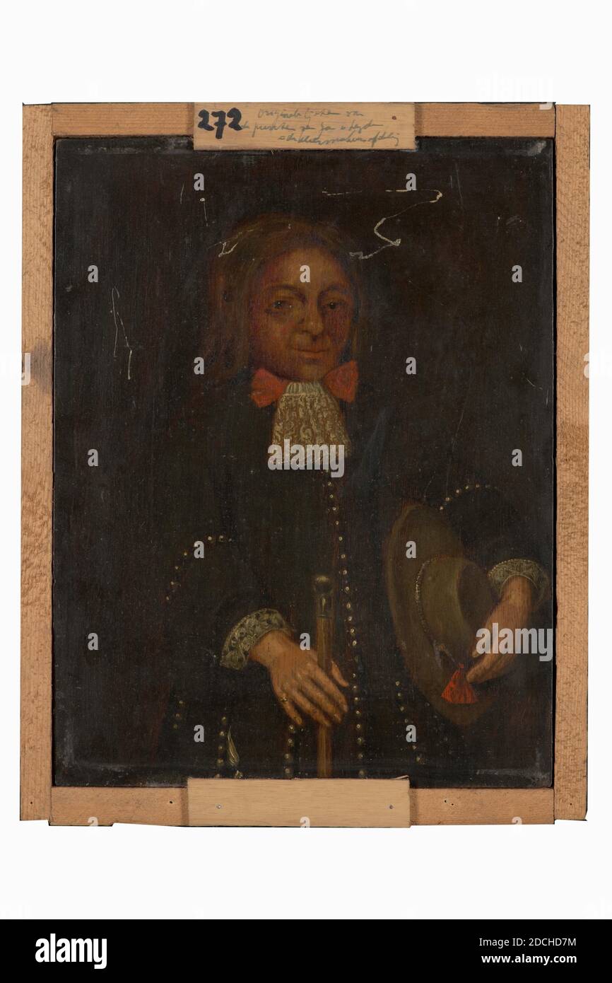 Gemälde, Johann Philippus Neeb, 1845, Signatur vorne, unten links: J.P. Neeb 1845, Platte, Ölfarbe, bemalt, Träger: 27.4 × 24 × 1,4cm (274 × 240 × 14mm), mit Rahmen: 41.2 × 38.5 × 5cm (412 × 385 × 50mm), Porträt eines unbekannten Mannes. Er wird halblang dargestellt, gerade nach vorne und schaut auf den Betrachter. Er trägt einen schwarzen Rock mit einem weißen Hemd und einem weißen Kragen. Links hinter ihm ist ein Teil der Rückseite des Stuhls zu sehen, auf dem er sitzt. Es gibt auch einen grünen Vorhang auf der linken Seite. Es ist vor einem dunklen Hintergrund dargestellt. Signiert unten links. Das Gemälde ist in einem schwarzen Stockfoto