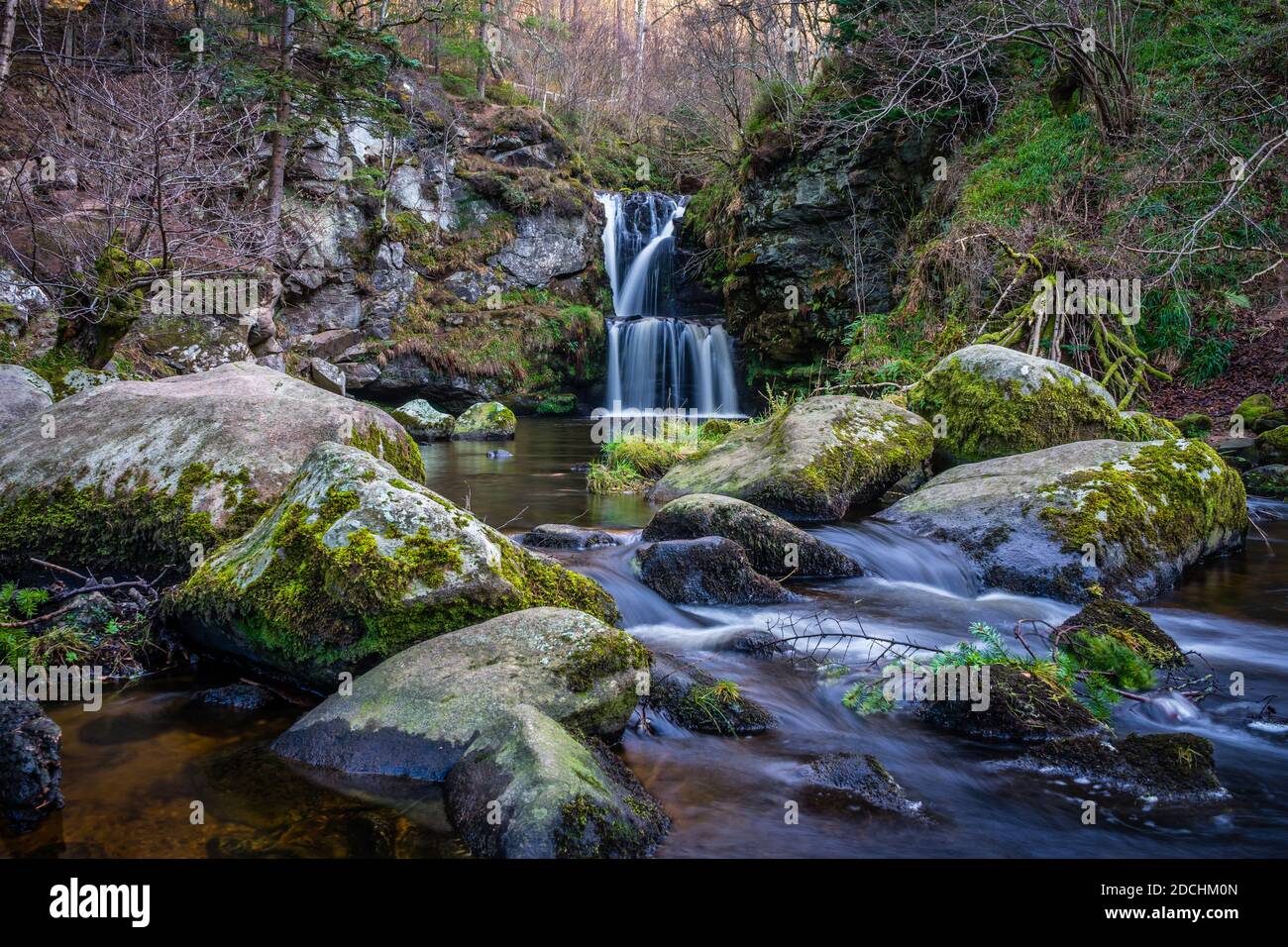 Linn Falls. Wasserfall in Aberlour, Schottland. Stockfoto