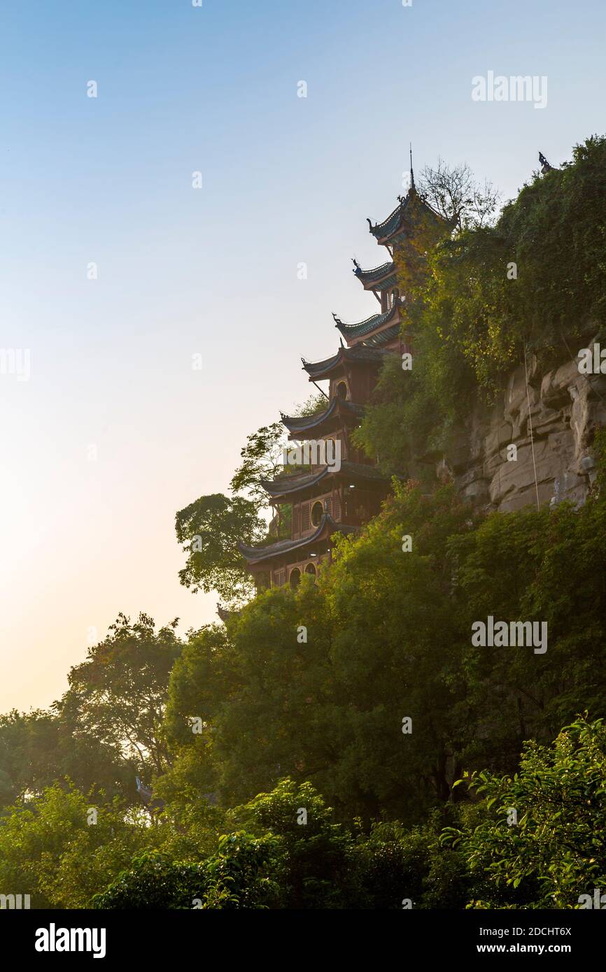 Blick auf die Shi Baozhai-Pagode am Jangtsekiang bei Wanzhou, Chongqing, Volksrepublik China, Asien Stockfoto