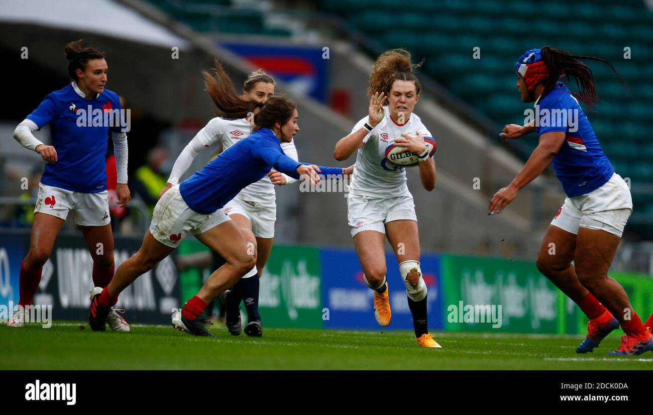 London, Inited Kingdom. November 2020. LONDON, ENGLAND - NOVEMBER 21: Abby Dow of Red Roses (England Women)(Wasps FC Ladies) während der Internationalen Freundschaftschaft zwischen England Red Roses und Frankreich im Twickenham Stadium, London, UK am 21. November 2020 Credit: Action Foto Sport/Alamy Live News Stockfoto