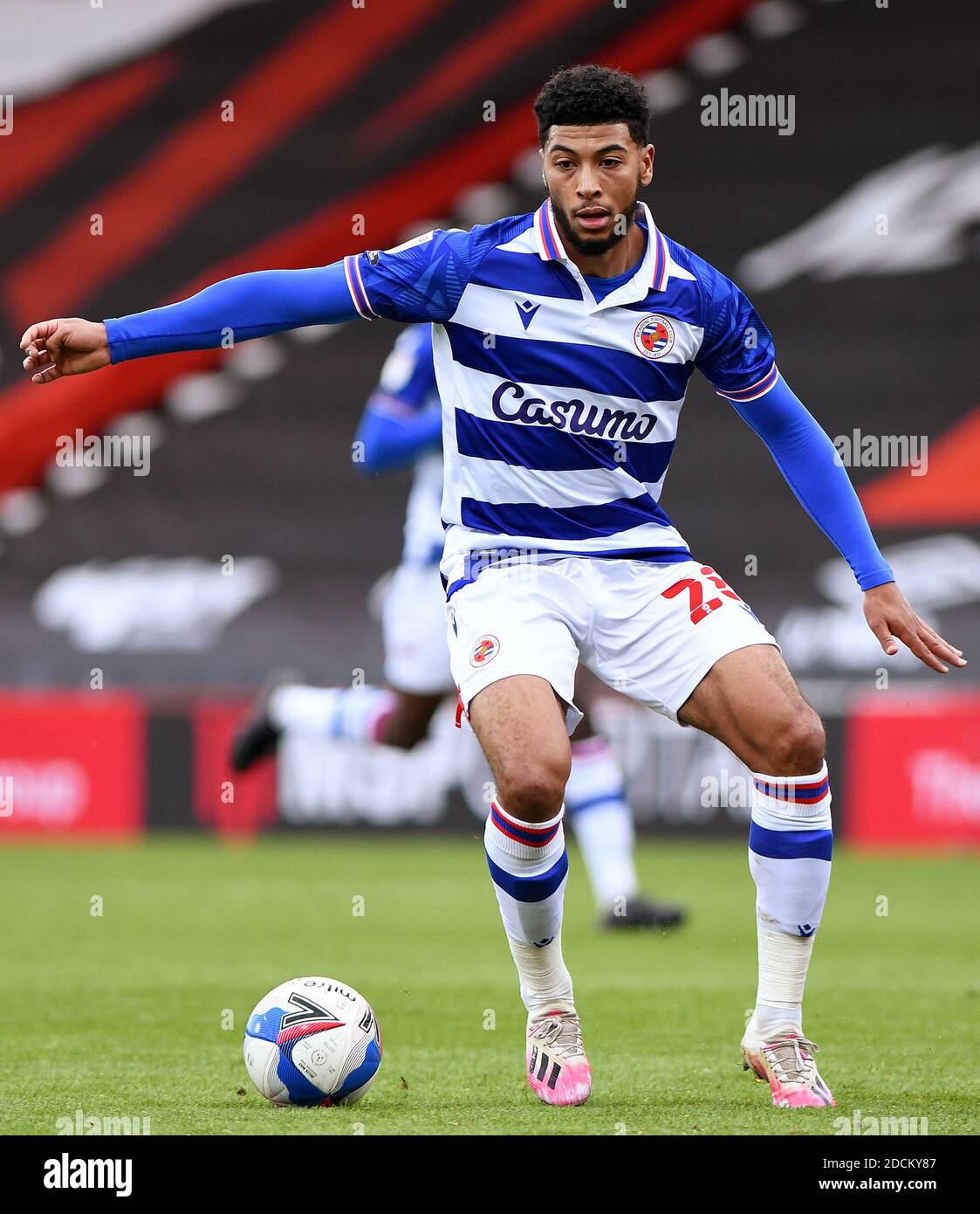 Josh Laurent of Reading - AFC Bournemouth V Reading, Sky Bet Championship, Vitality Stadium, Bournemouth, Großbritannien - 21. November 2020 nur redaktionelle Verwendung - es gelten die DataCo-Einschränkungen Stockfoto