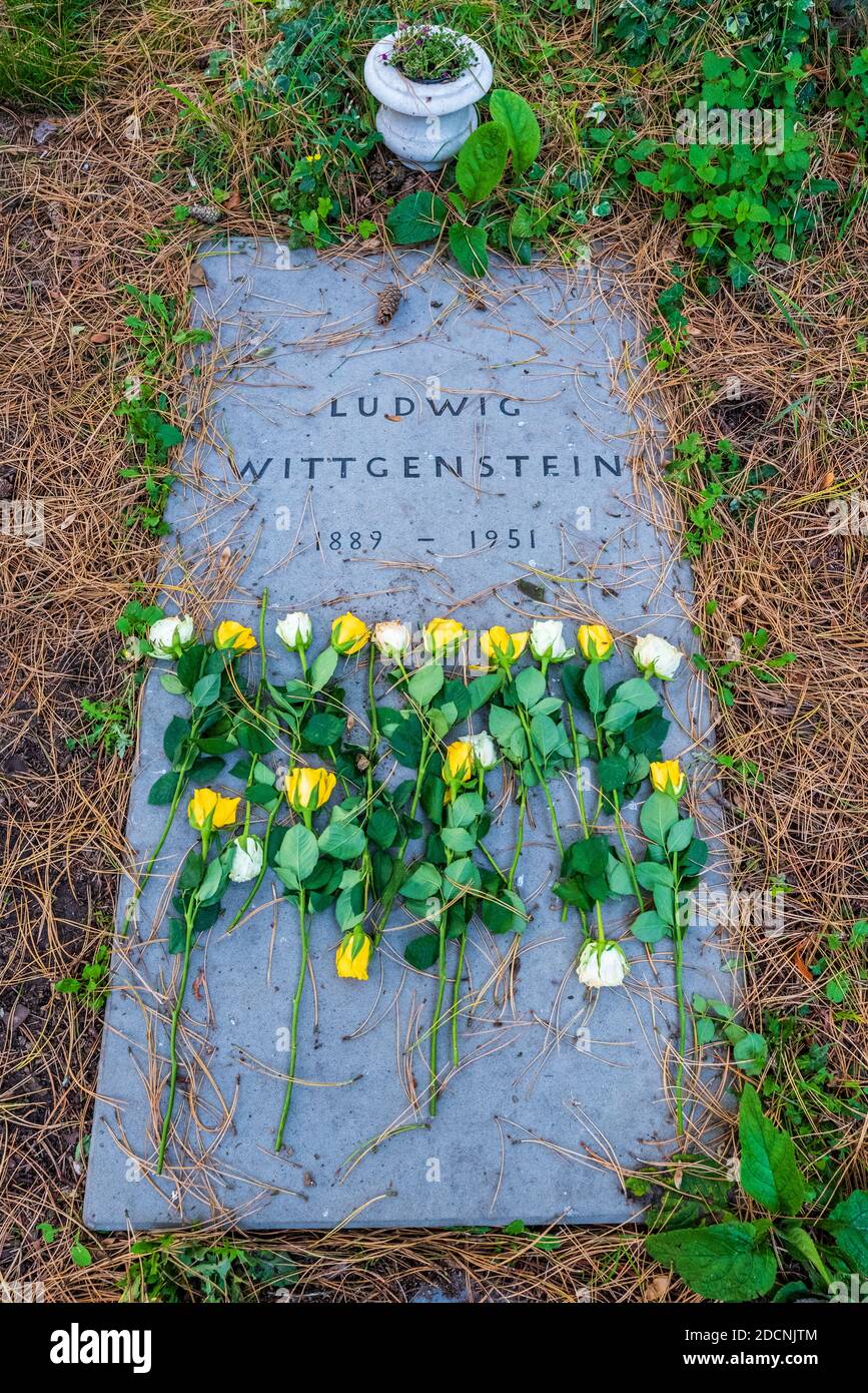 Ludwig Wittgensteins Grab - die letzte Ruhestätte der Philosoph Ludwig Wittgenstein in der Himmelfahrt Pfarrei Grabstätte, Cambridge. Stockfoto