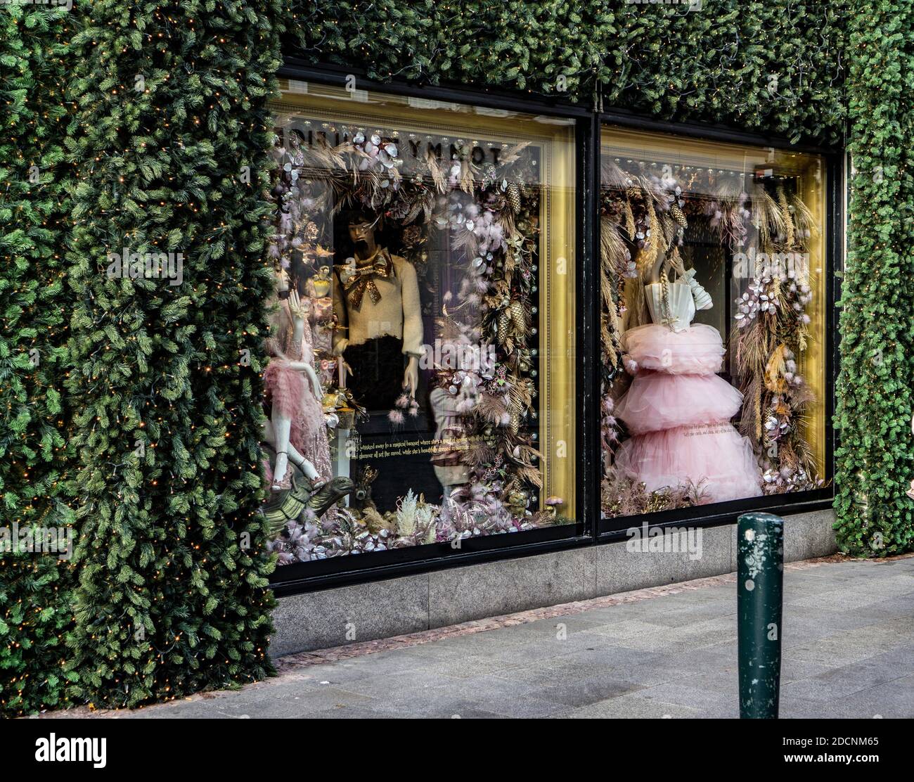 Weihnachts Schaufenster Display Stockfotos und -bilder Kaufen - Alamy