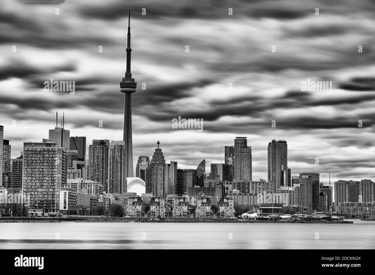 Schwarz-Weiß-Bild der Skyline von Toronto. Toronto, Ontario, Kanada Stockfoto