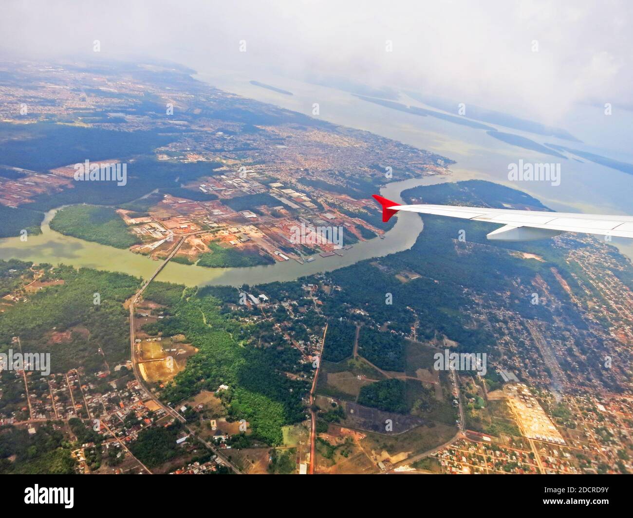 Flugzeug landet am Flughafen Manaus, Amazonas, Brasilien Stockfoto