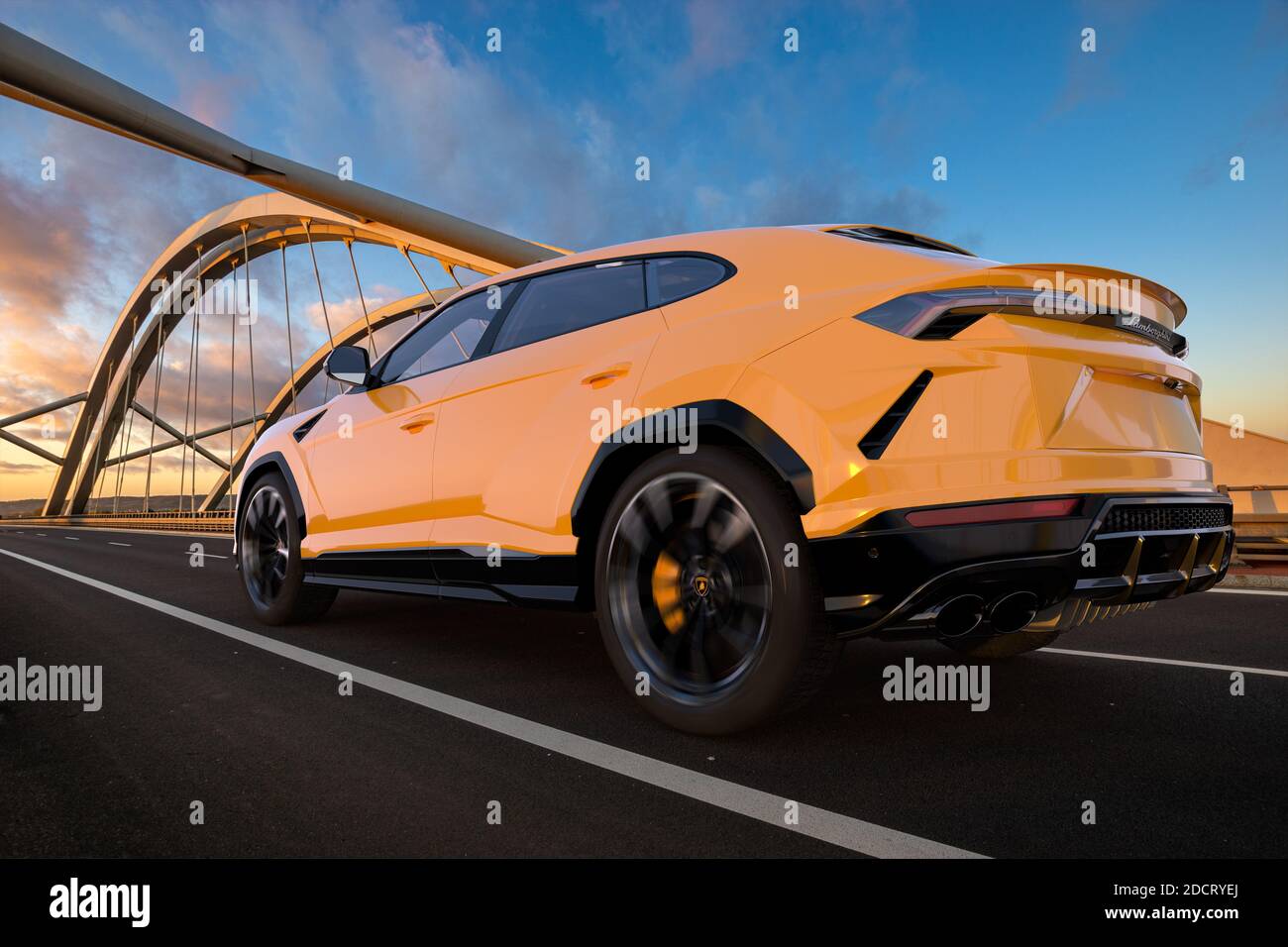 Szczecin, Polen-August 2020: Lamborghini Urus, ein Luxus-Sport-SUV auf der Straße während eines schönen Sonnenuntergangs. 3d-Rendering, 3d-Illustration. Stockfoto