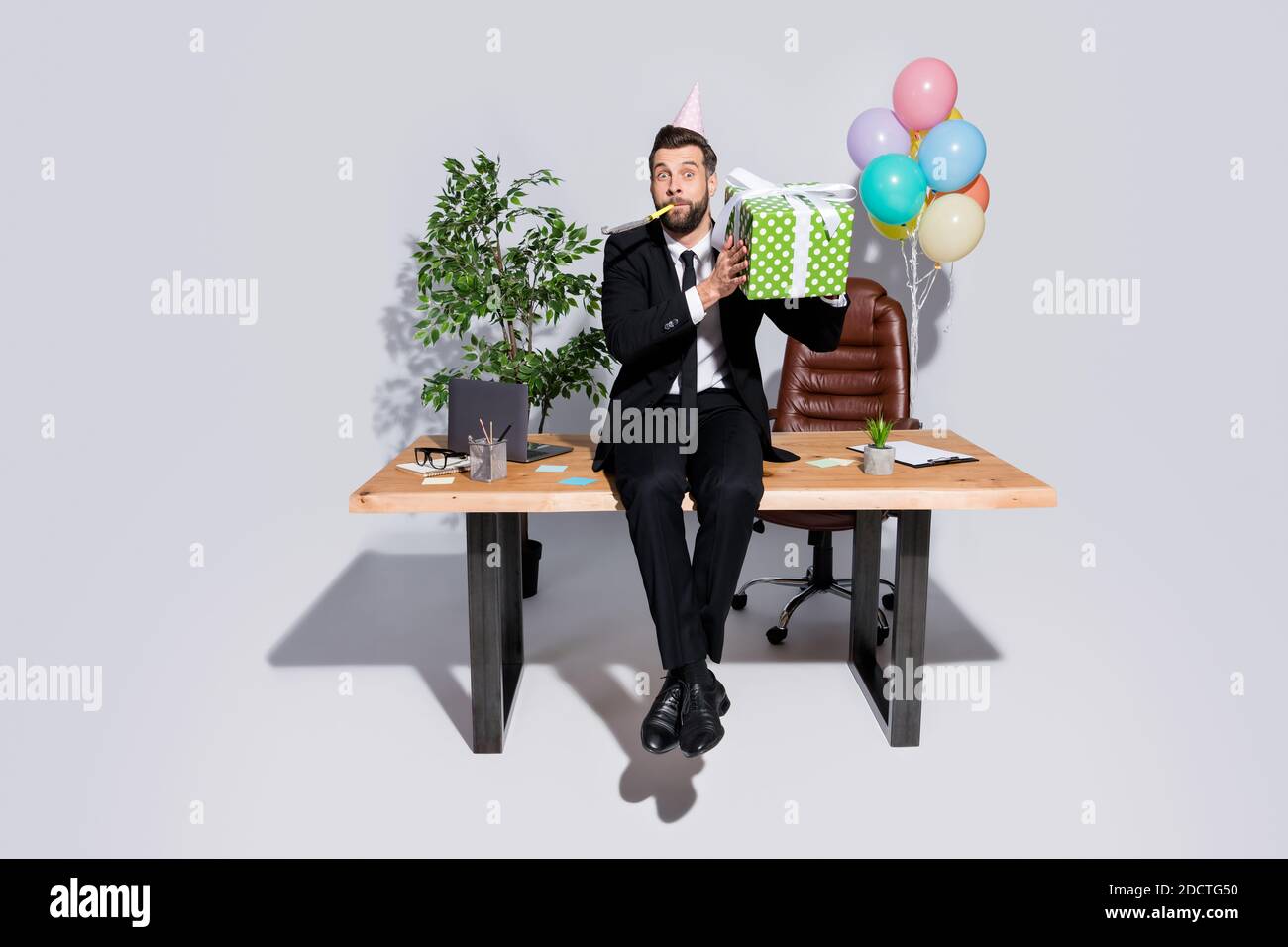 Überraschung im Büro Überraschung im Büro