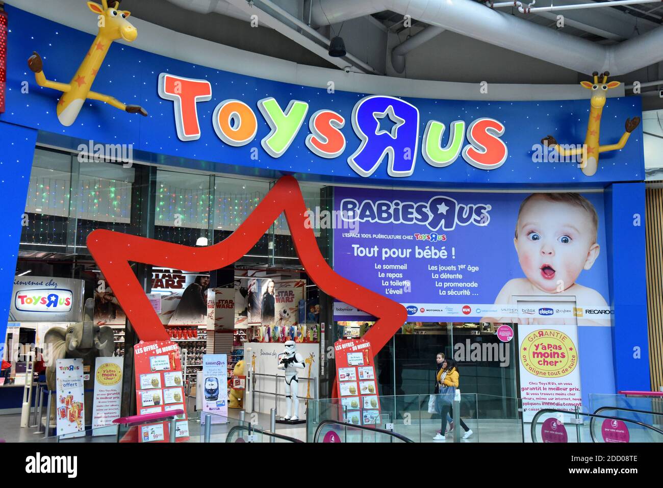 Ein Toys R US-Geschäft am 19. März 2018 in Paris, Frankreich. Toys R US  reichte bei einem US-Konkursgericht eine Liquidation ein und plant, 735  Geschäfte zu schließen, sodass 33,000 Arbeitnehmer ohne Beschäftigung