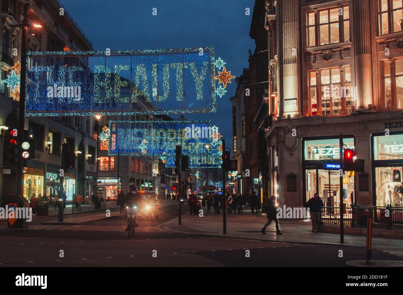 Weihnachtsbeleuchtung in London Stockfoto