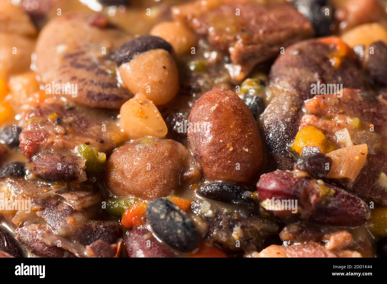 Hausgemachte Barbecue gebackene Bohnen in einer Schüssel Stockfoto