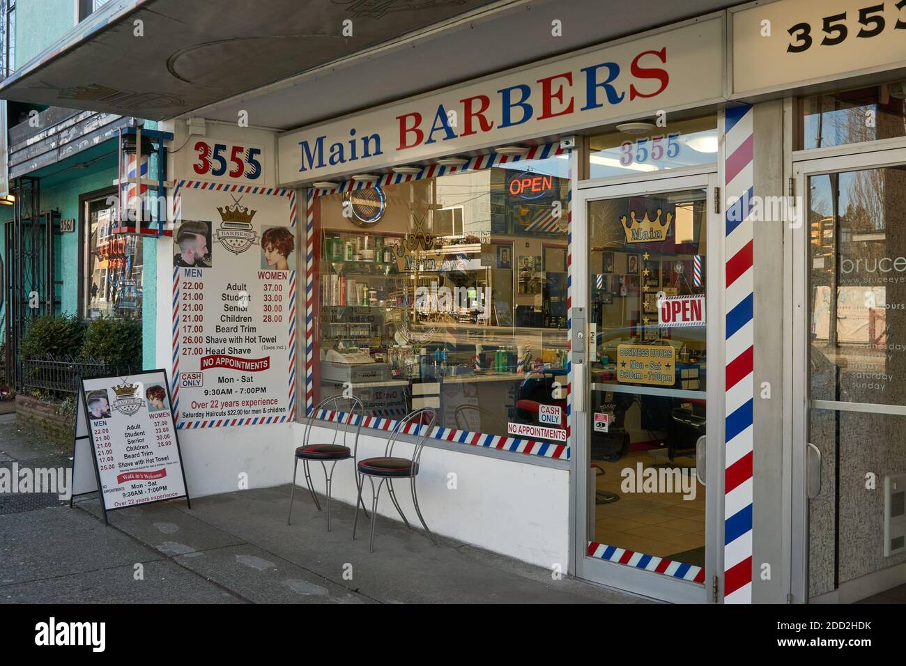 Altmodischer Friseurladen an der Main Street, Vancouver, British Columbia, Kanada Stockfoto